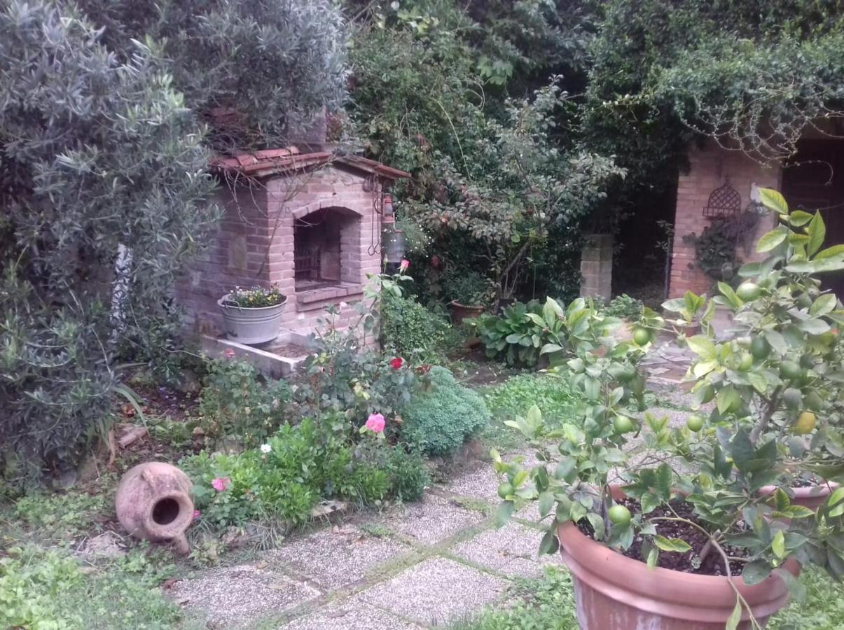 Casa Patti Alle Porte Di Сиена Екстериор снимка